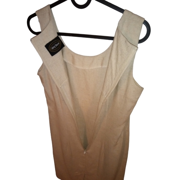 Minimalist Sleeveless Dress Tan Max Taylor Sheath Midi Zipper Office Casual  7/8 - Picture 8 of 10